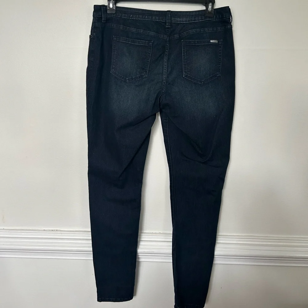 Jennifer Lopez Deep Indigo Skinny Jeans - Picture 2 of 5